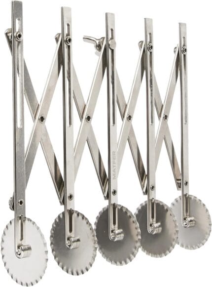 საჭრელი მერსედესე  Matfer Bourgeat 141013 Adjustable Dough Cutter, Fluted Wheels